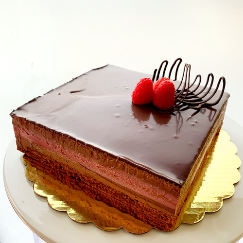 Redwood Adore Dessert Cafe