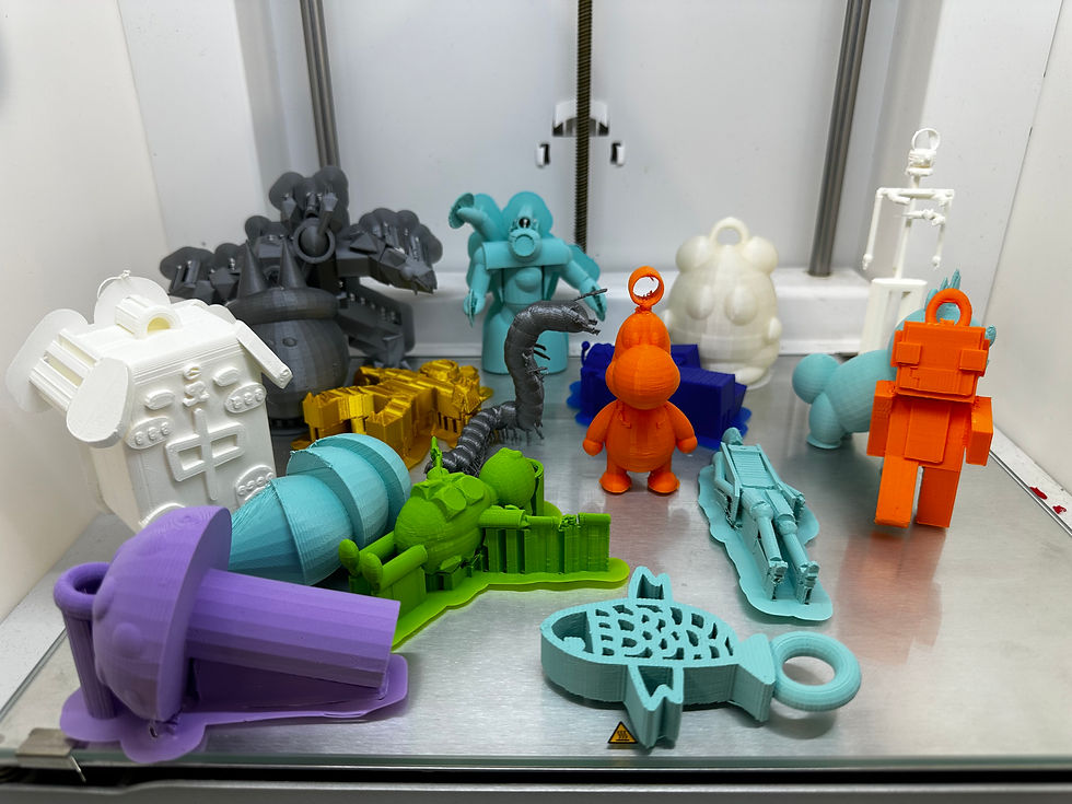 3D Prints from Wujian Wang's digital art class.