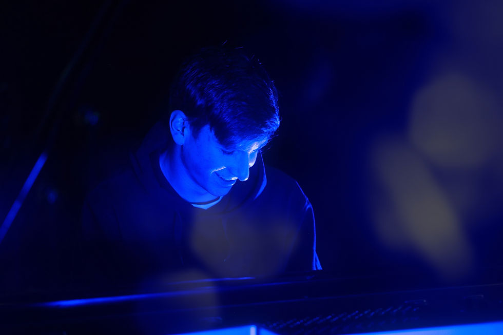 Young Talents Jazz Bar | mit Justin Zitt am Klavier