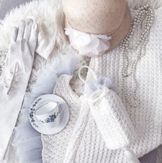 A Daisy Buchanan Inspired Dress and Bag 