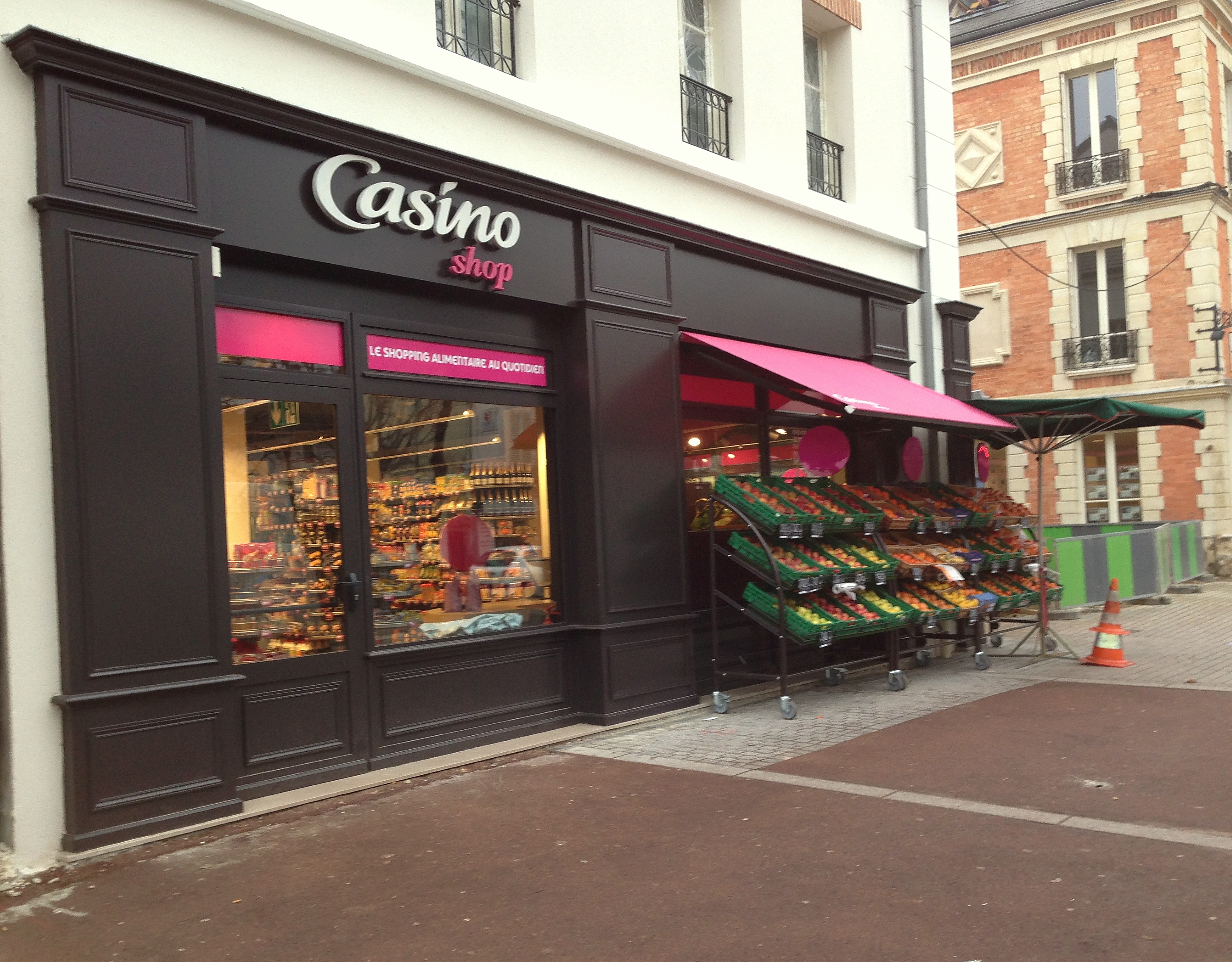 CASINO