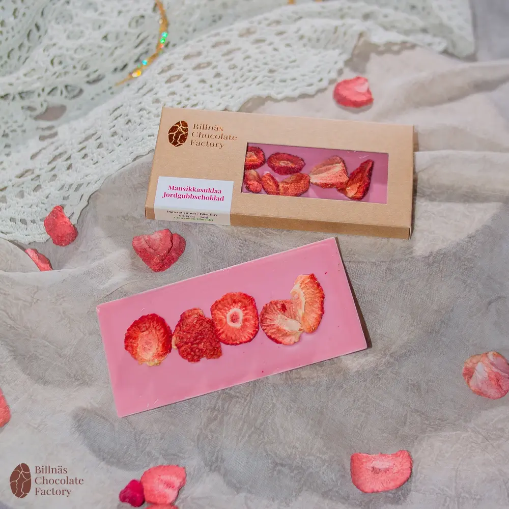 Mansikkasuklaa / Jordgubbschoklad