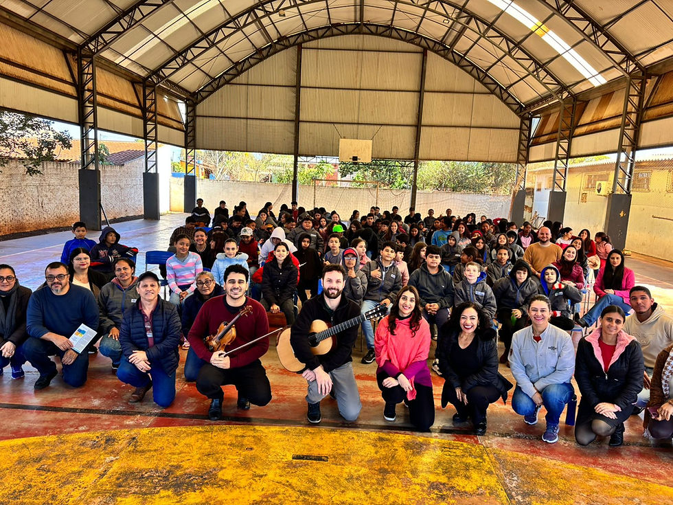 Concerto -  Grupo Opus Vivare leva música Erudita em Escola Municipal