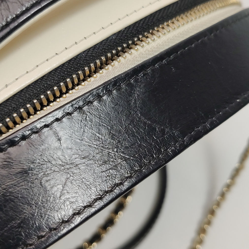 Thumbnail: Chanel (Pre-Owned) Vanity Case Black & White Calfskin Quilted Crossbody Bag