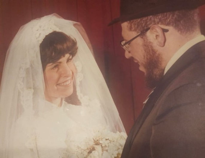 Rabbi Lieder and his wife, Toby, at their wedding