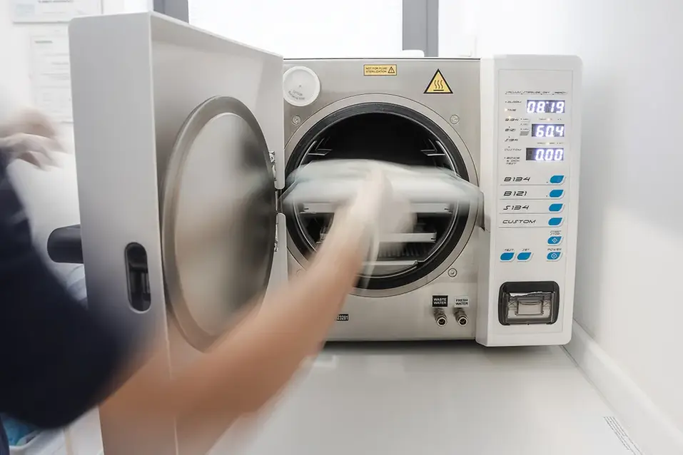 Studio dentistico Dr. Andrea Cazzola