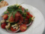 Salat med serranoskinke