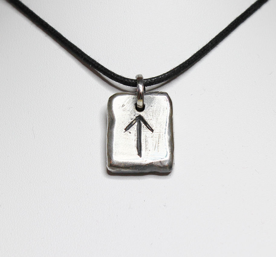Tiwaz – The God Tiw (Tyr) Rune Pendant | scartworks
