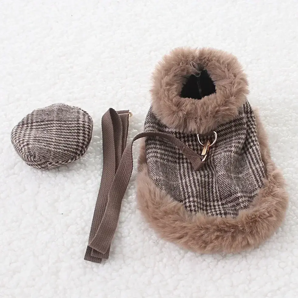 Thumbnail: Woolen Cloak Set
