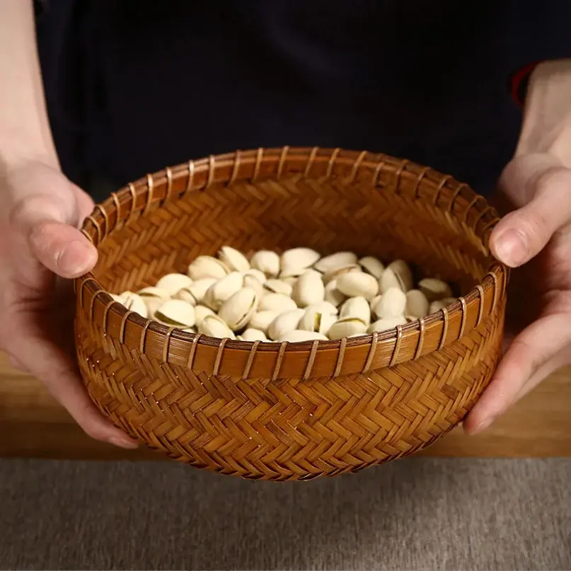 Miniatura: Handmade Bamboo Woven Storage Basket