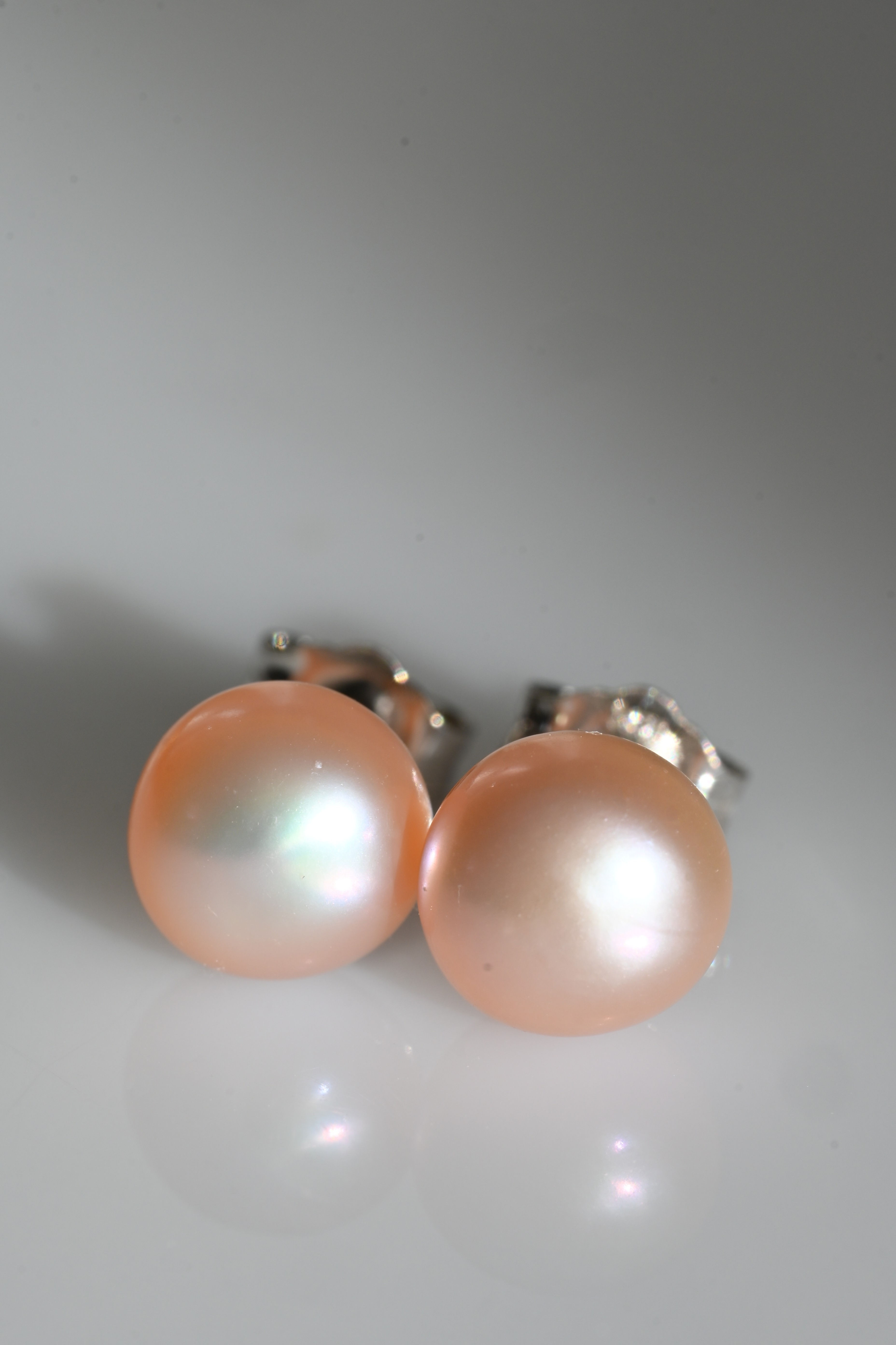Vintage freshwater pearl earrings 7.3mm
