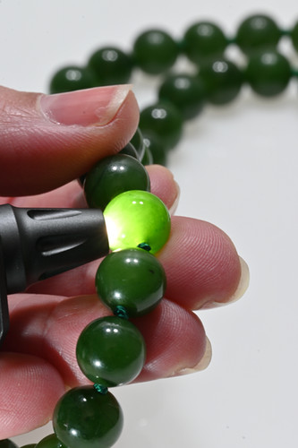 ネフライト翡翠のネックレス | Antique Gems New Zealand