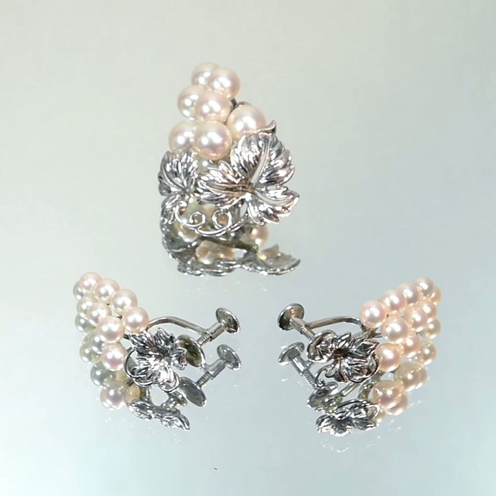 Küçük resim: Vintage Mikimoto inci üzüm broş ve eklemli küpe seti