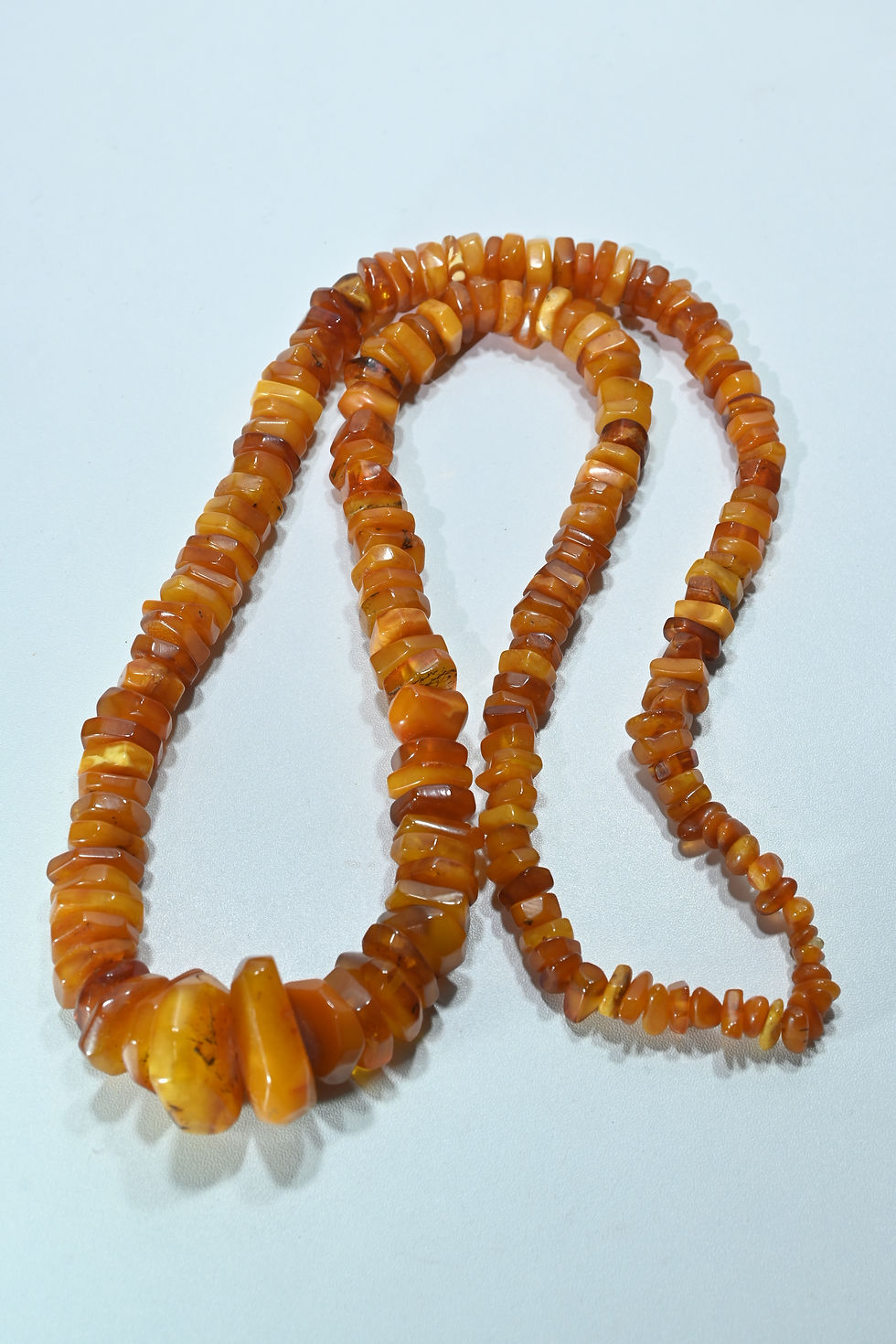 Miniature : Collier d'ambre vintage à grosses perles