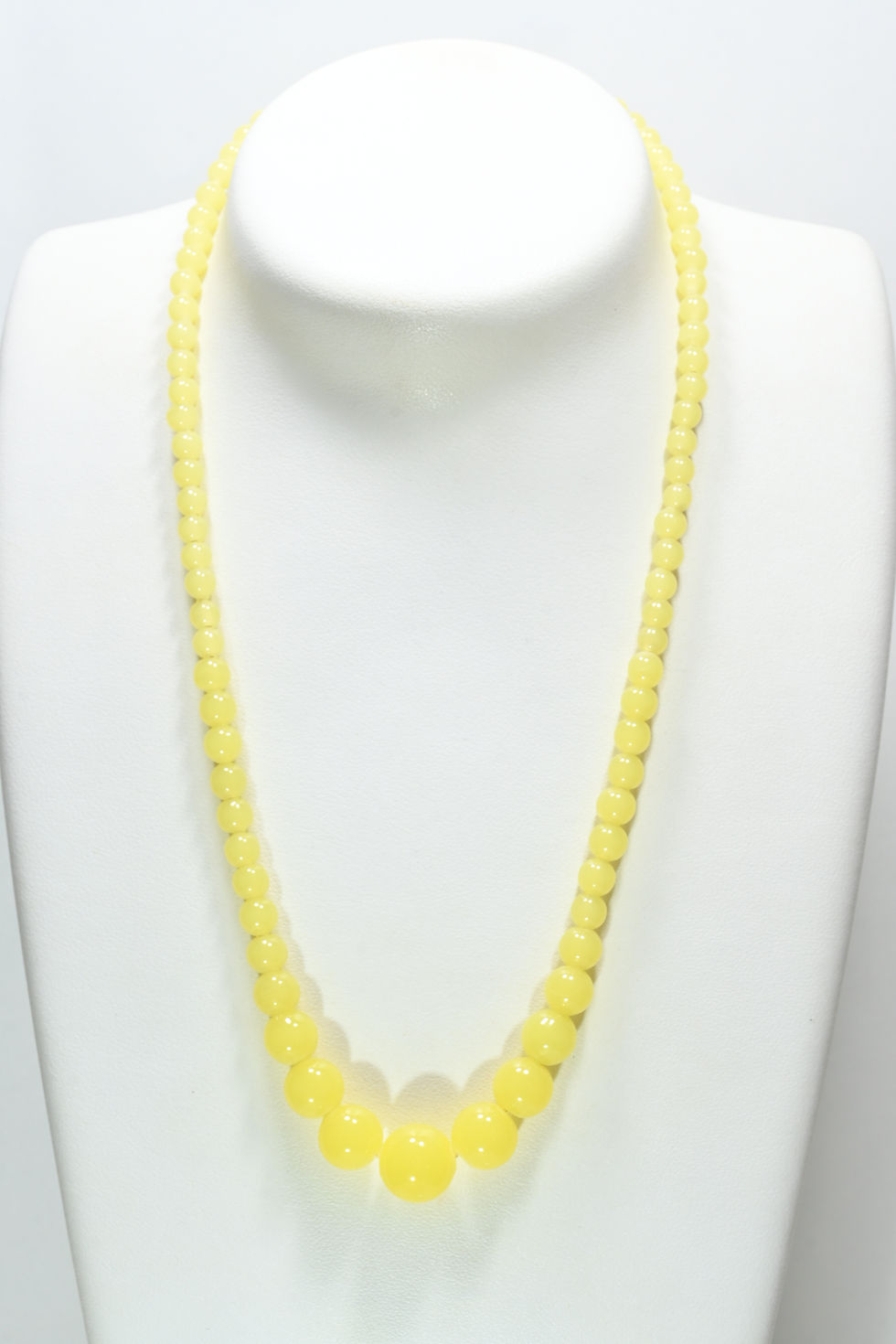 Miniaturbild: Tschechoslowakei Vaseline-Uranglas-Halskette