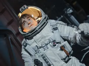 Review: Robert Pattinson returns to the big screen as Mickey 17