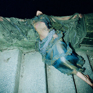 L’ESPIRAL’s “Mr. Babylon” Belongs On The Soundtrack Of Your Most Fragile Memory