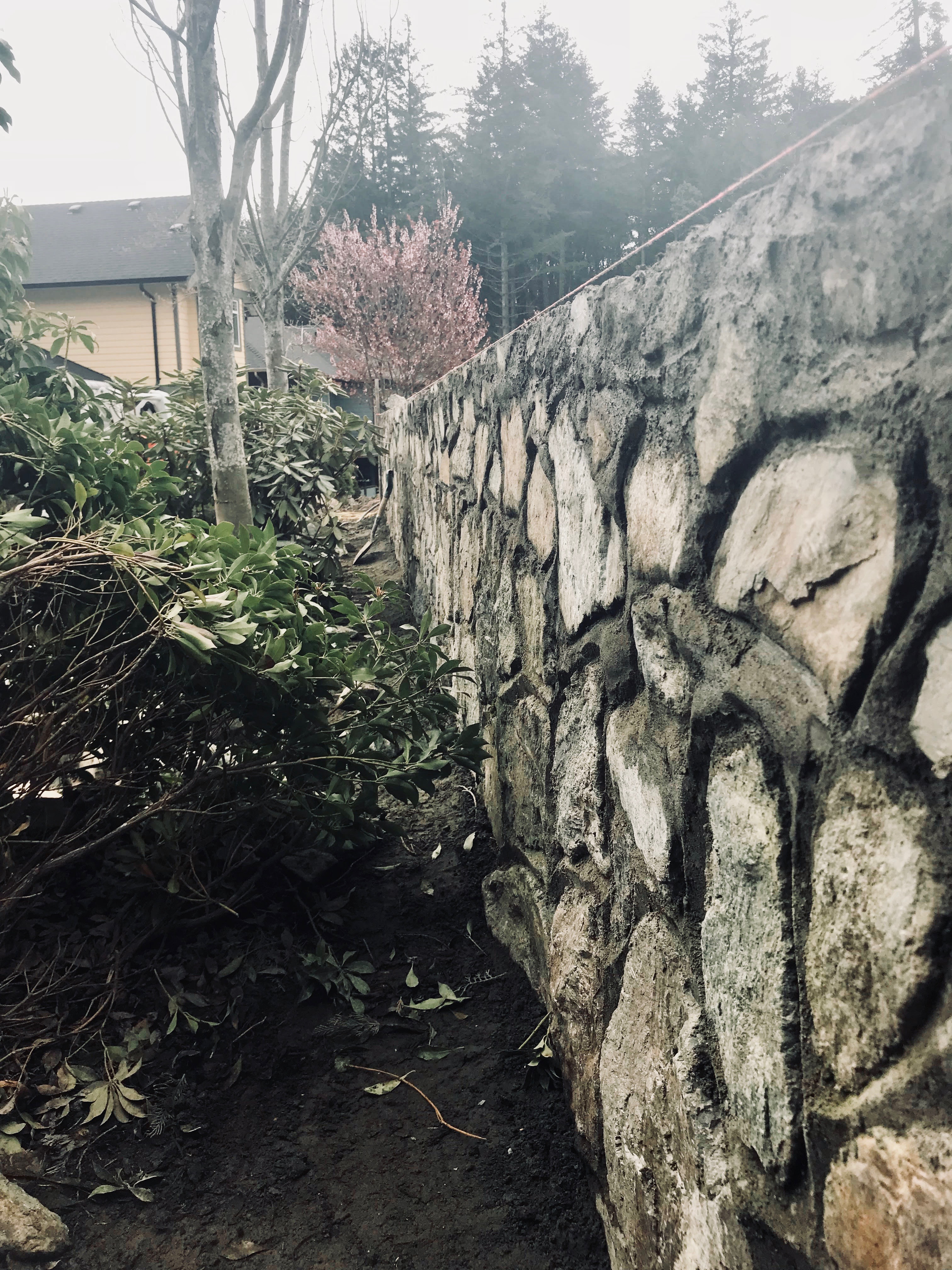 Stone Retaining Walls, Lennox Masonry, Victoria, BC, 2