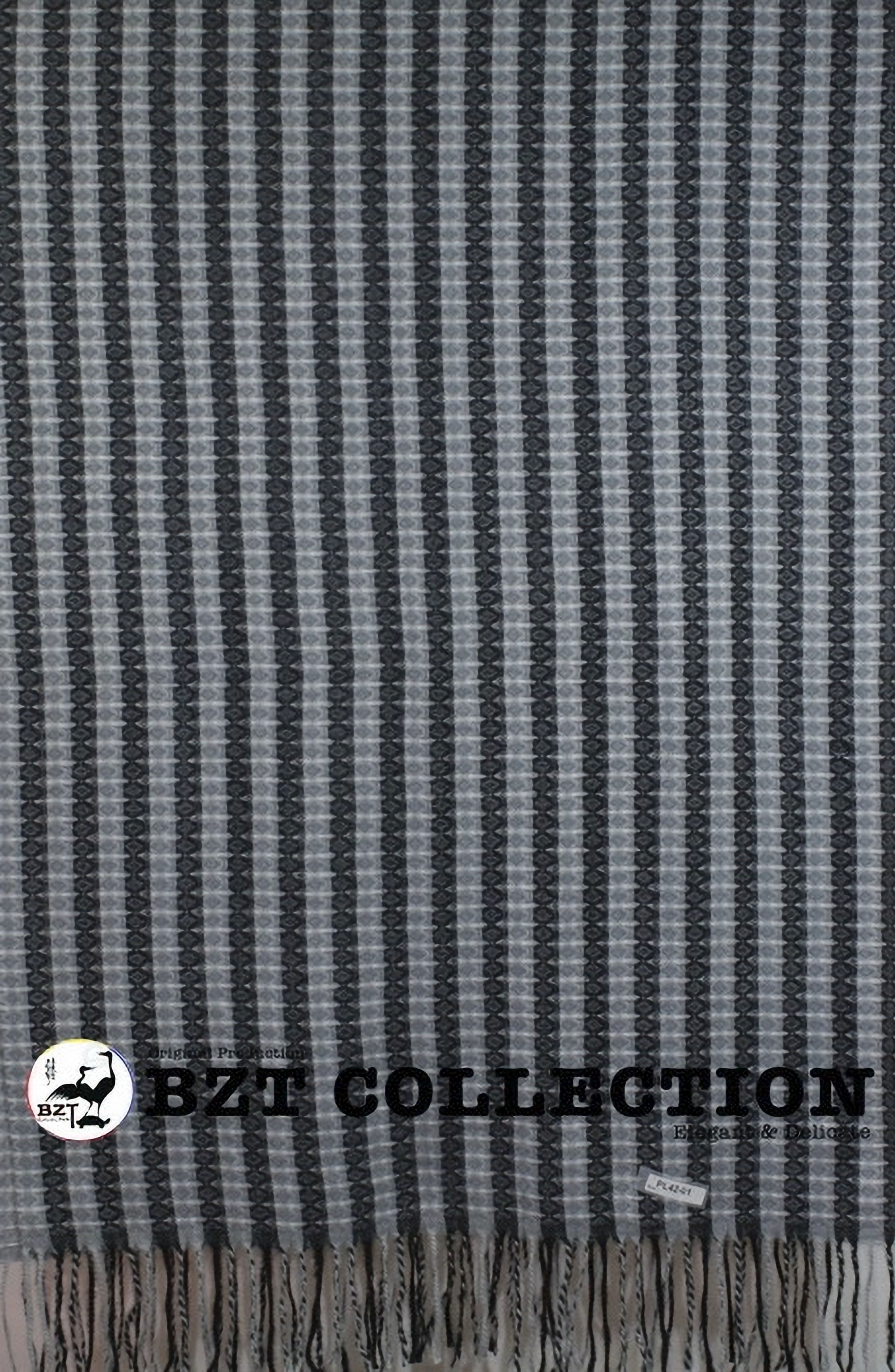 Zig Zag Crochet Knit Fringed Scarf - PL42