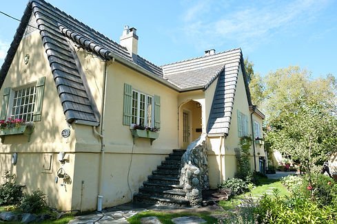 Custom stone staircase leading to the entrance of a heritage home in Oak Bay, Victoria BC