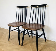 Duo de chaises style Tapiovaara