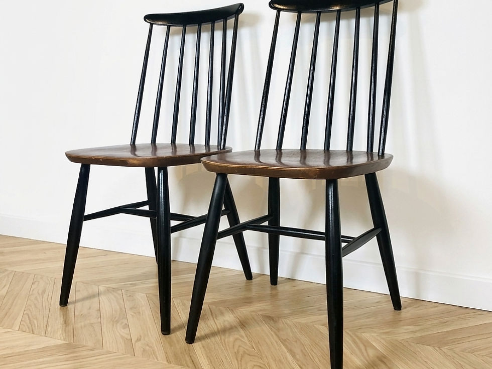 Miniature : Duo de chaises style Tapiovaara - Détails