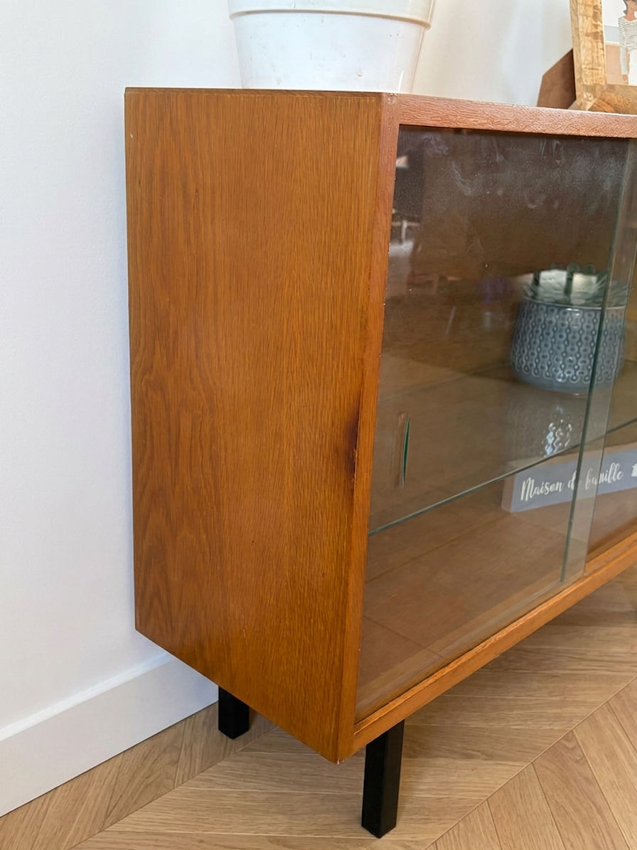 Miniature : Petite vitrine en chêne clair – Meuble TV vintage – Années 60