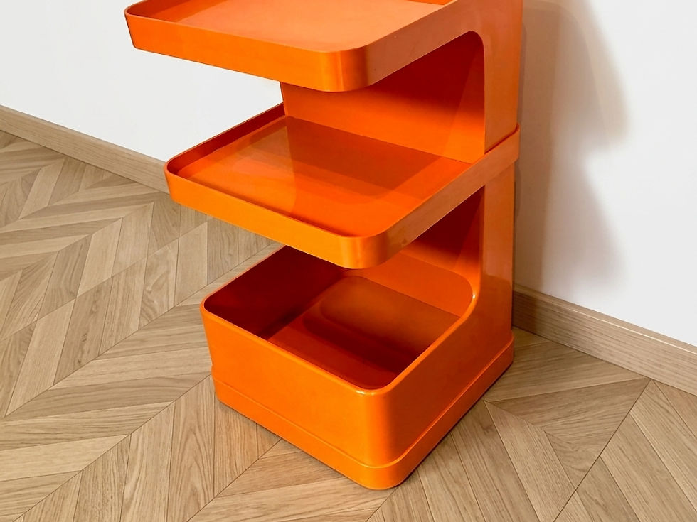 Miniature : Module Prisunic orange vue de côté vide