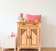 Petit buffet Art déco rénové, bois ciré et laiton d'origine