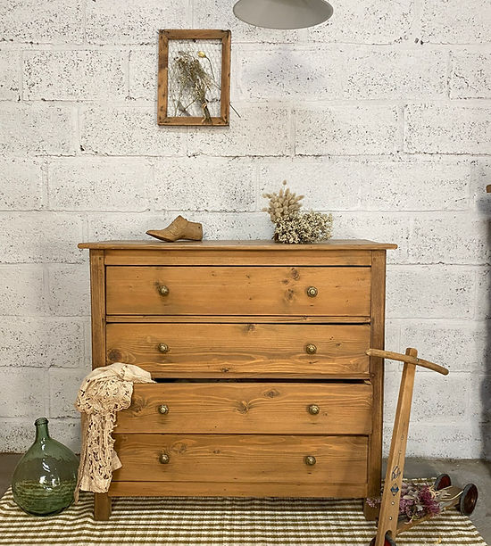 Commode Ancienne En Bois De Noyer