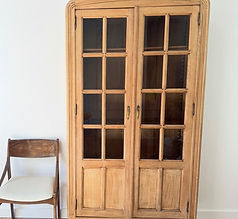 Vitrine parisienne en chêne