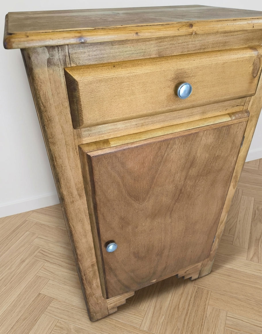 Thumbnail: Buffet/confiturier vintage en bois détail