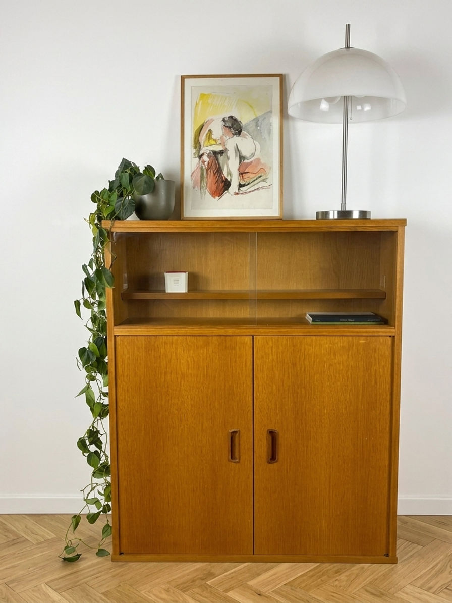 Miniature : Buffet vitrine scandinave en teck miel Danemark, années 1960