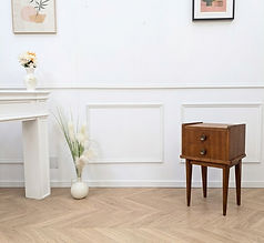 Table de chevet style scandinave vintage
