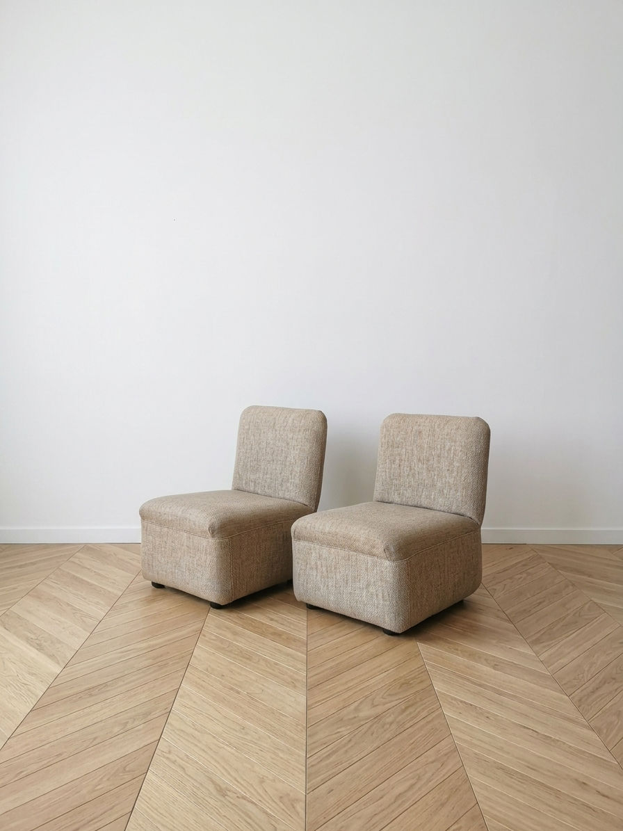 Miniature : Paire de deux chauffeuses ARFA CIRCA 1985