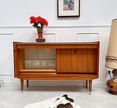buffet - enfilade scandinave éclairée