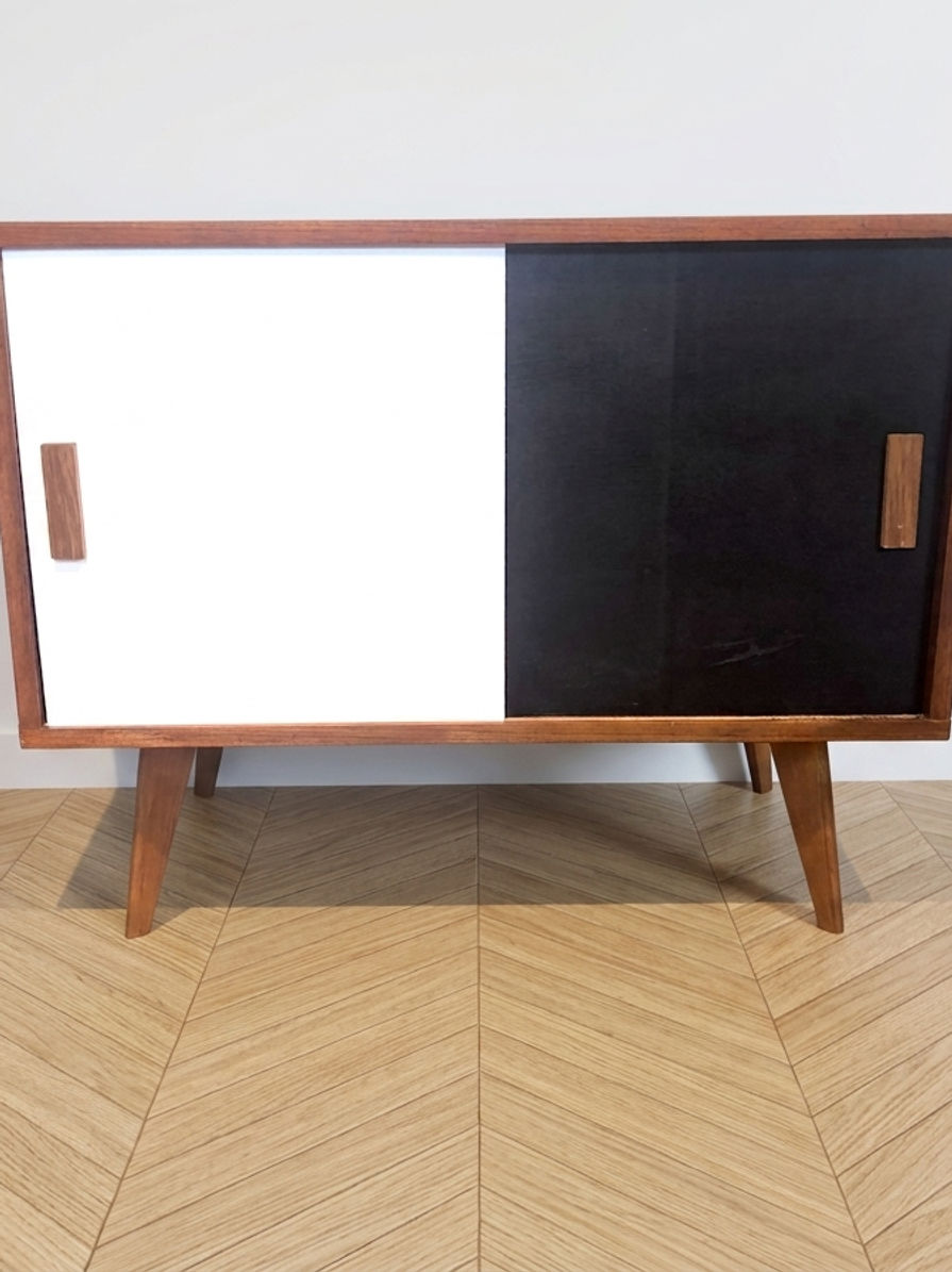 Miniature : Meuble hi-fi compas