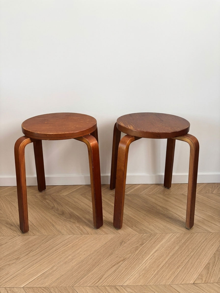 Paire de tabourets E60 par Alvar Aalto – Édition vintage – Années 50-60