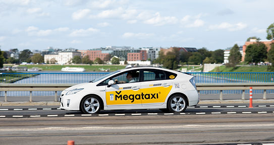 Oferta usług taxi - Mega Taxi Kraków.jpg