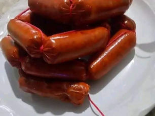 Promueven curso de elaboración de chorizo artesanal