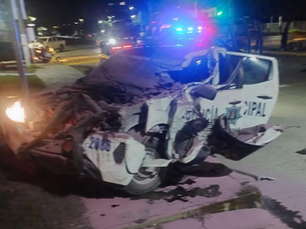 Elementos lesionados en accidente durante persecución se encuentran fuera de peligro