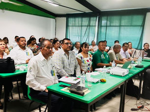 Alcalde de Aquismón Participa en Reunión del Consejo Técnico Pedagógico Regional