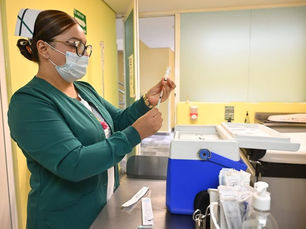 IMSS SLP llama a vacunar a niños de quinto grado contra el VPH