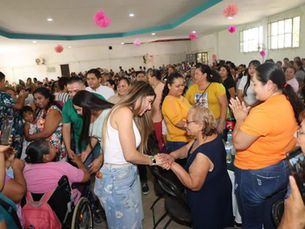 Ruth González celebra a mamás de Villa de Ramos, El Naranjo y Ciudad del Maíz