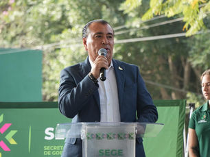 Estado hacerca feria de universidad interactiva en la región media