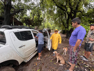 Reconoce alcalde David Medina labor de su equipo ante contingencia por lluvias
