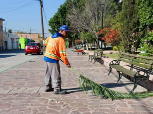Mantenimiento revitaliza el Jardín de las Mercedes en San Luis Capital