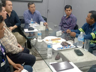 Ayuntamiento y CANACO agilizan trámites y fortalecen el comercio local 🤝🏛️