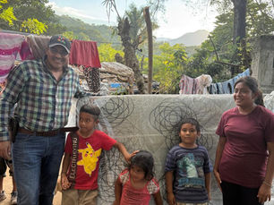 Se suma alcalde de Aquismón al apoyo para damnificados de Tamazunchale