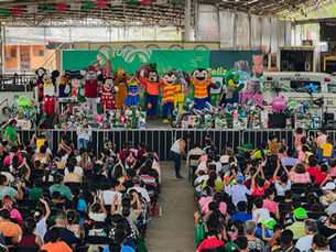 David Medina y Ruth González celebran a la Niñez vallense con alegría y compromiso